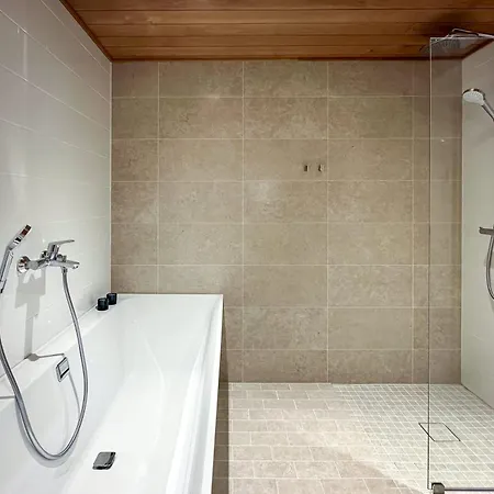 Ocean In Kuningatarranta Apartamento